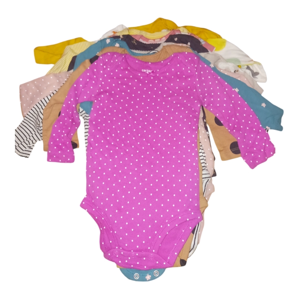 12* items Carter Baby Girls onesies bundle sold together Size 6-9 months